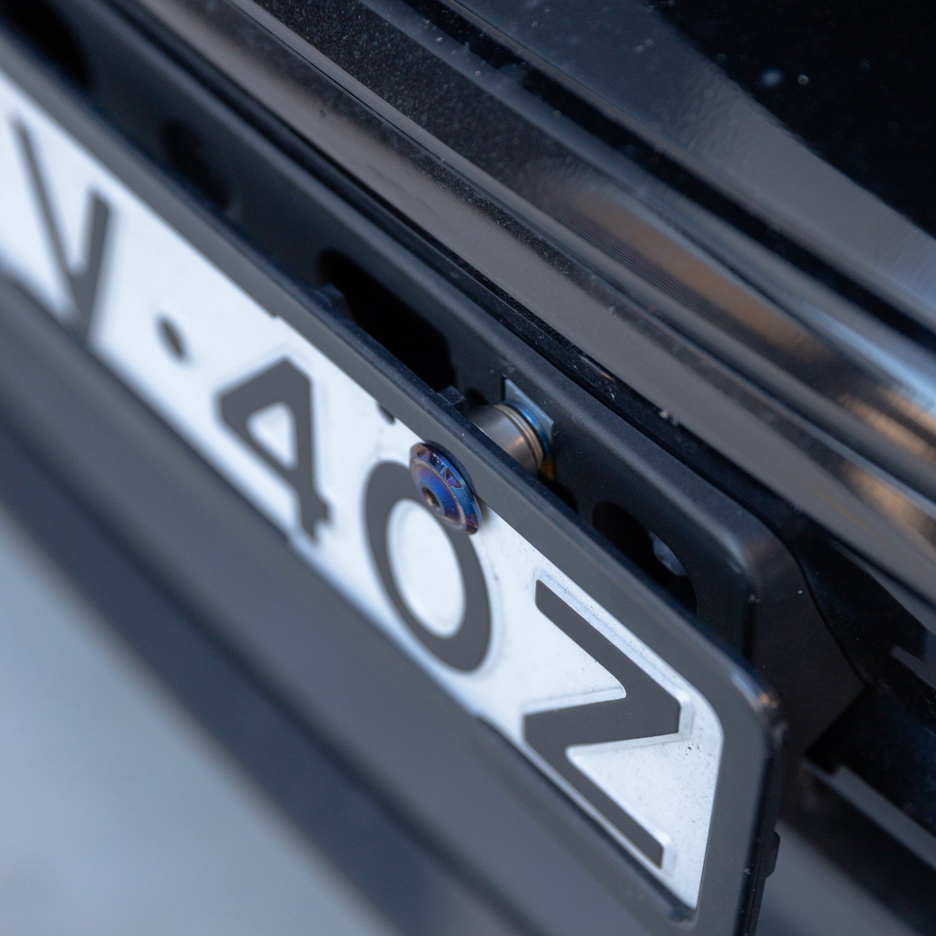 SUYA Car Supplies - Exterior - Number Plate Quick Release Bolts (Type 1)