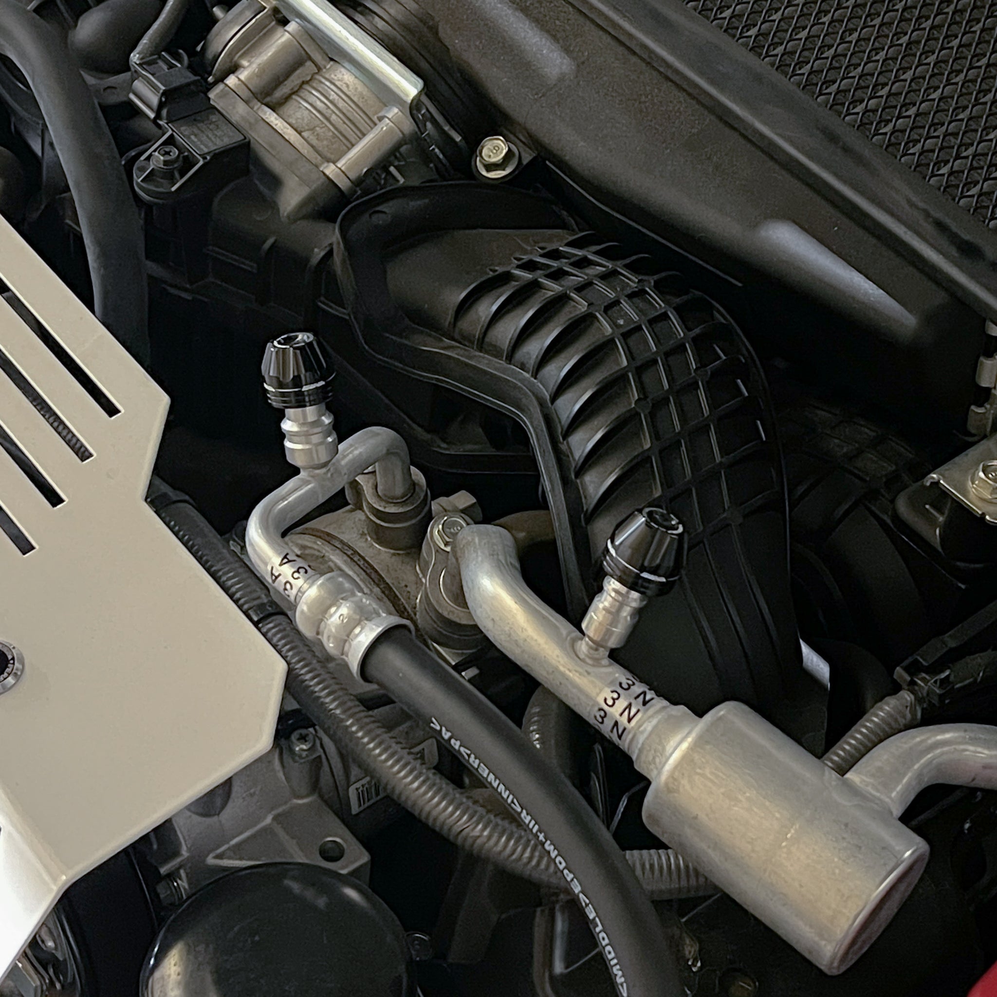 SUYA Car Supplies - Engine Bay - Aluminum Alloy A/C Line Cap Kit