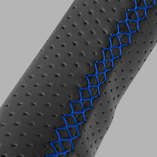 CEEHOR Steering Wheel Customisation Option – Coloured Stitching