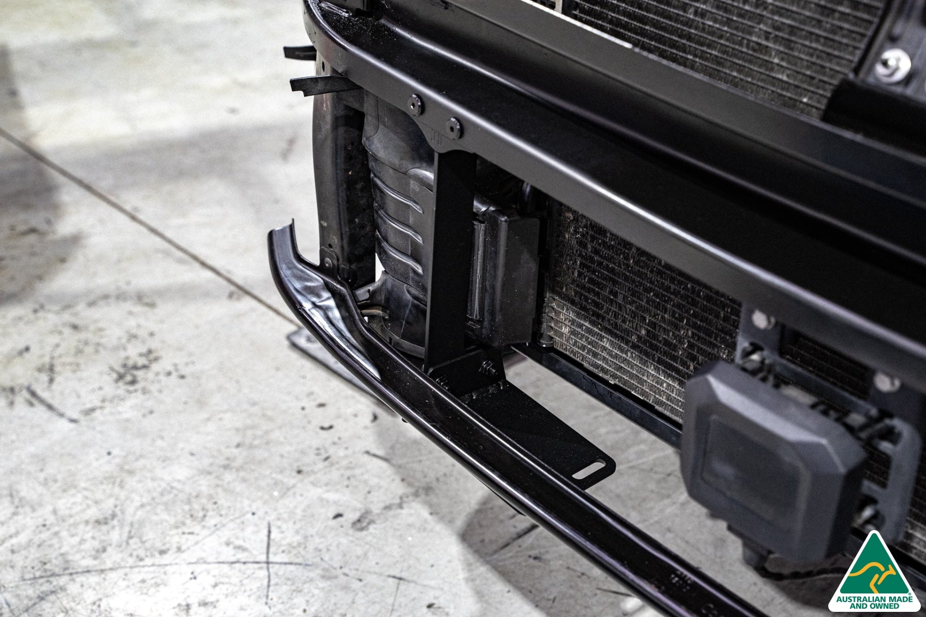 EX-DISPLAY -DISCONTINUED SANDED MATTE FINISH - MK7 Golf R (EU/AU) Chassis Mounted Front Lip Splitter V3