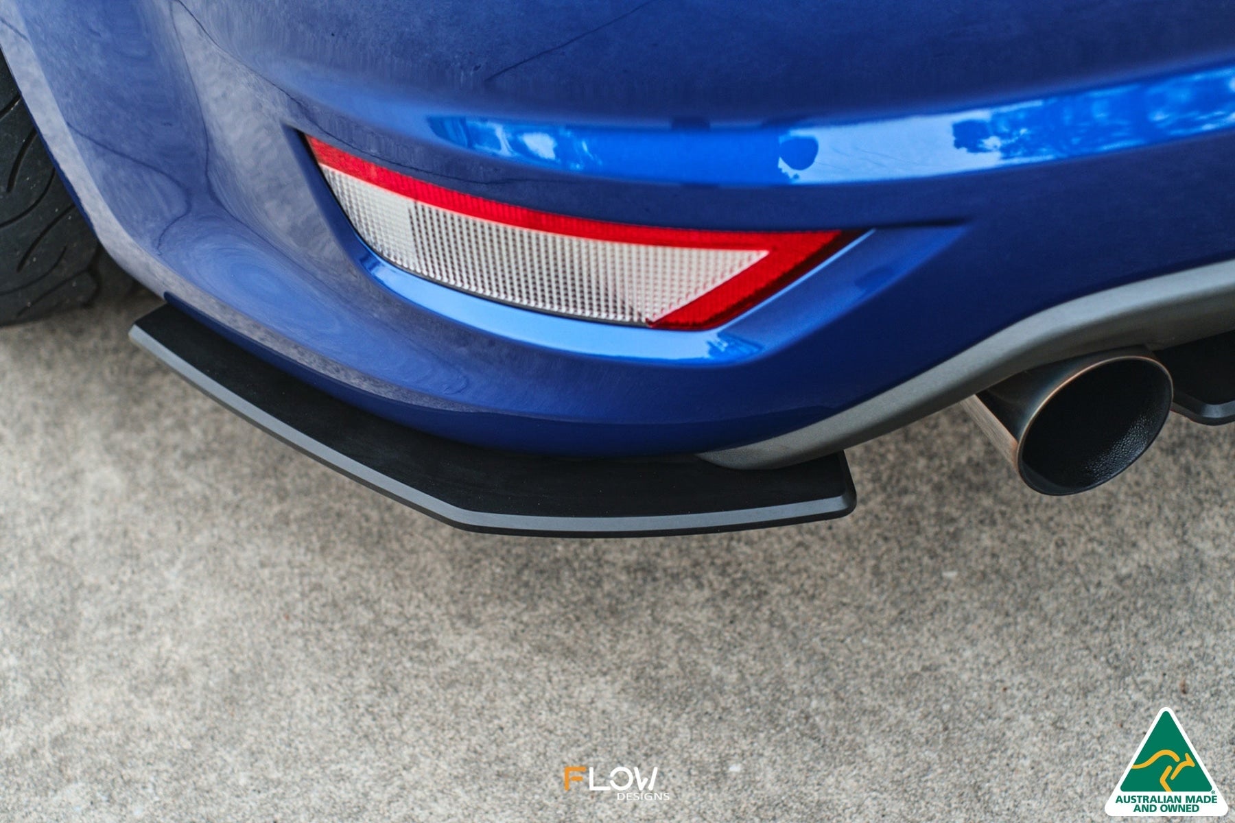 DISCONTINUED SANDED MATTE FINISH - XR5 Focus Turbo V3 Rear Spats (Pair)