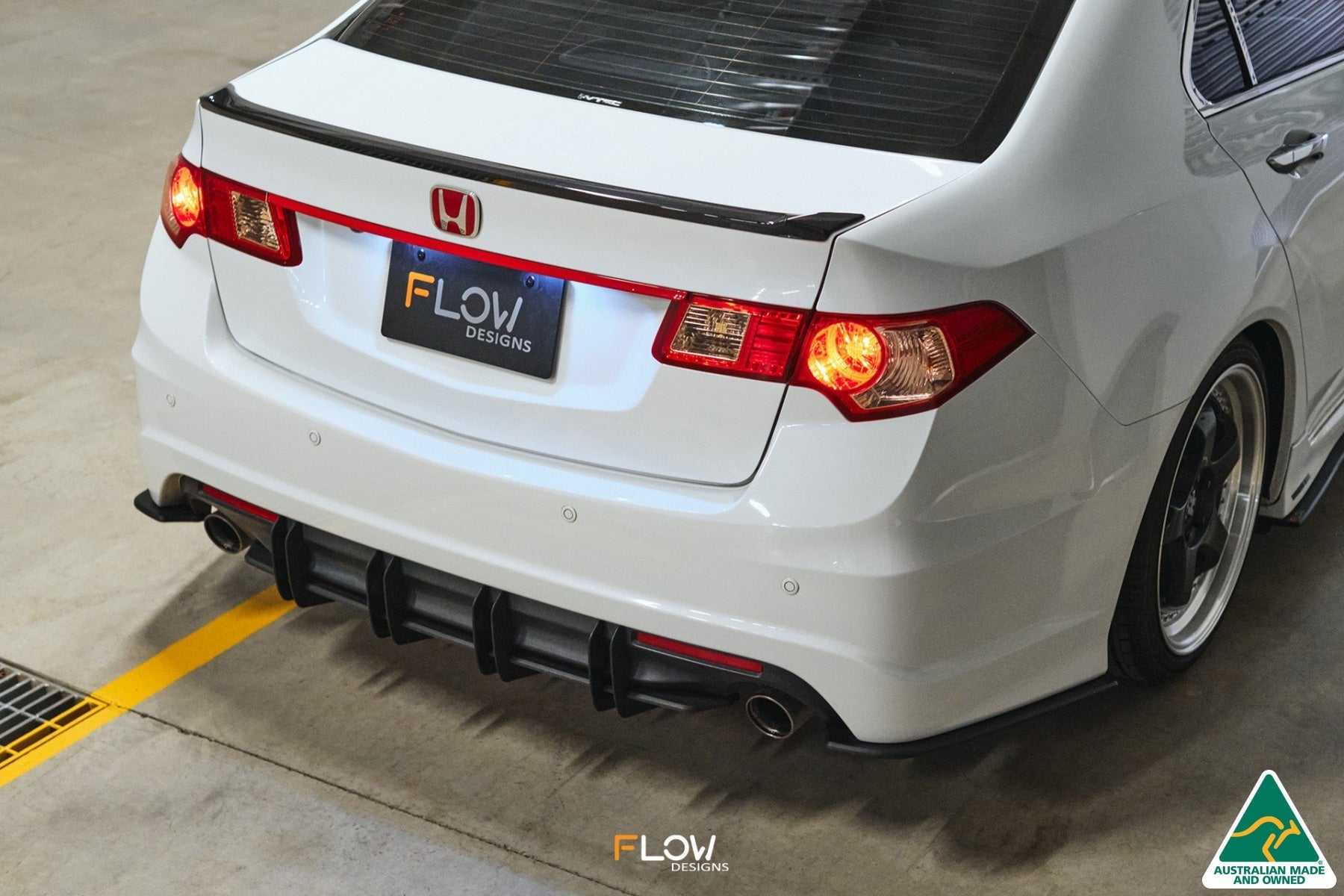 DISCONTINUED SANDED MATTE FINISH - CU2 Accord Euro Flow-Lock Rear Diffuser - Modulo