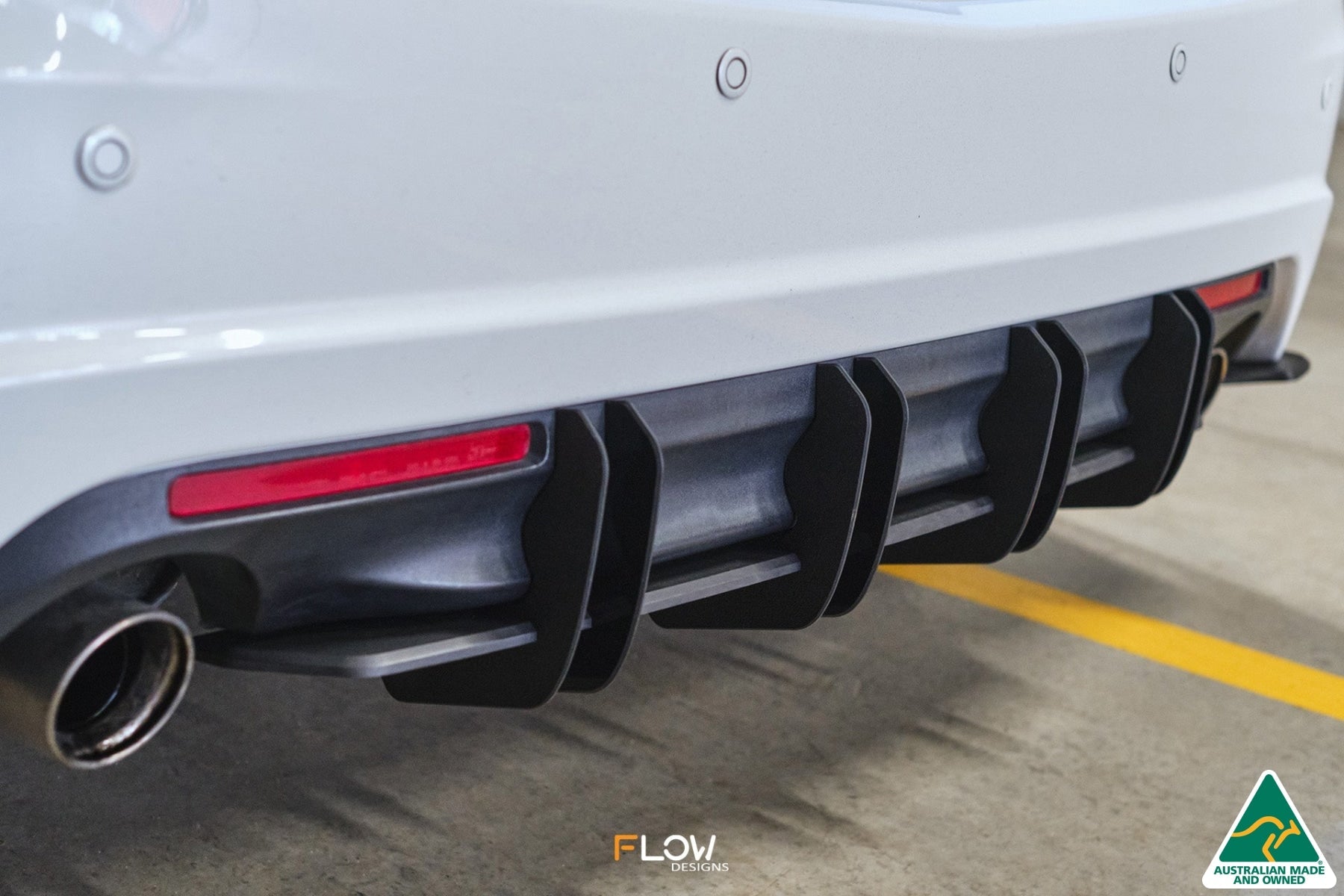 DISCONTINUED SANDED MATTE FINISH - CU2 Accord Euro Flow-Lock Rear Diffuser - Modulo