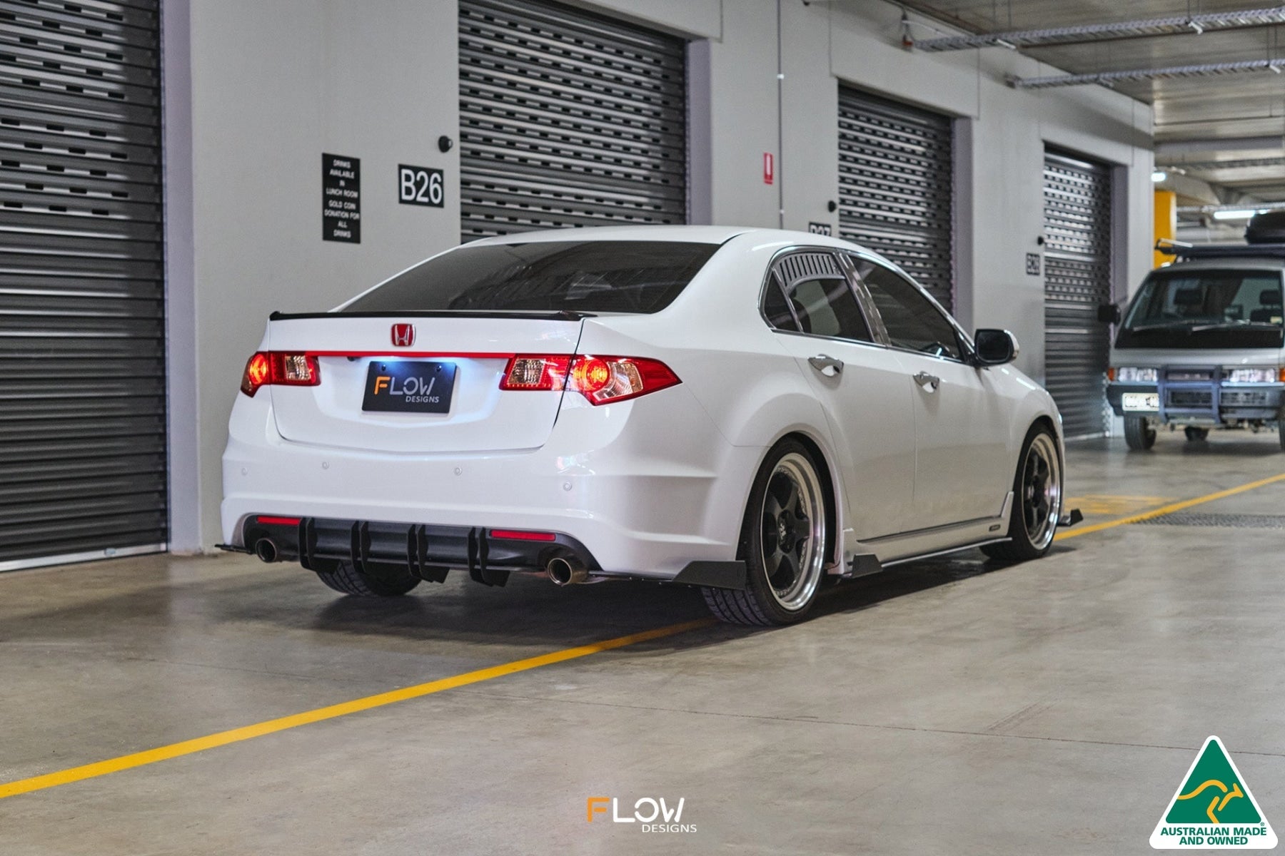 DISCONTINUED SANDED MATTE FINISH - CU2 Accord Euro Flow-Lock Rear Diffuser - Modulo