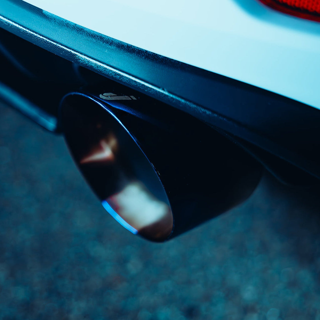 Juiced Pipes Volkswagen Golf GTI MK7 to MK8.5 3 inch Cat Back Exhaust System with Burnt Blue Tips