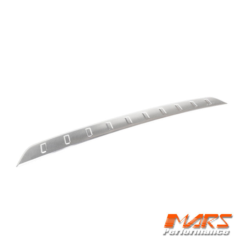 Rear Door Bumper Stainless Steel Plate Scuff Molding Trim Stripe for Land Rover Defender L663 90 110 130 2020-2024