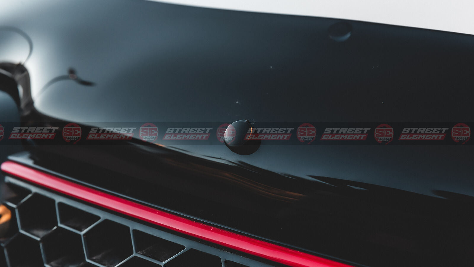 VW Golf MK6 TSI GTI R 2009-2012 Tinted Bonnet Protectors/Guards (STANDARD)