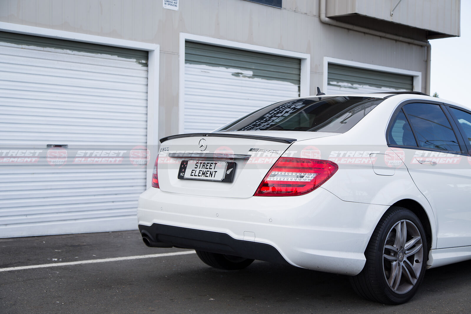AMG Style Spoiler For 2008-2014 Mercedes-Benz W204 C-Class Sedan (MATTE BLACK)