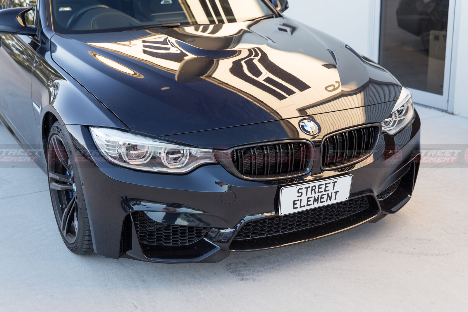 Carbon Fiber Front Grille Replacement For MY14-18 BMW F80 M3 & F82/F83 M4 (CF)