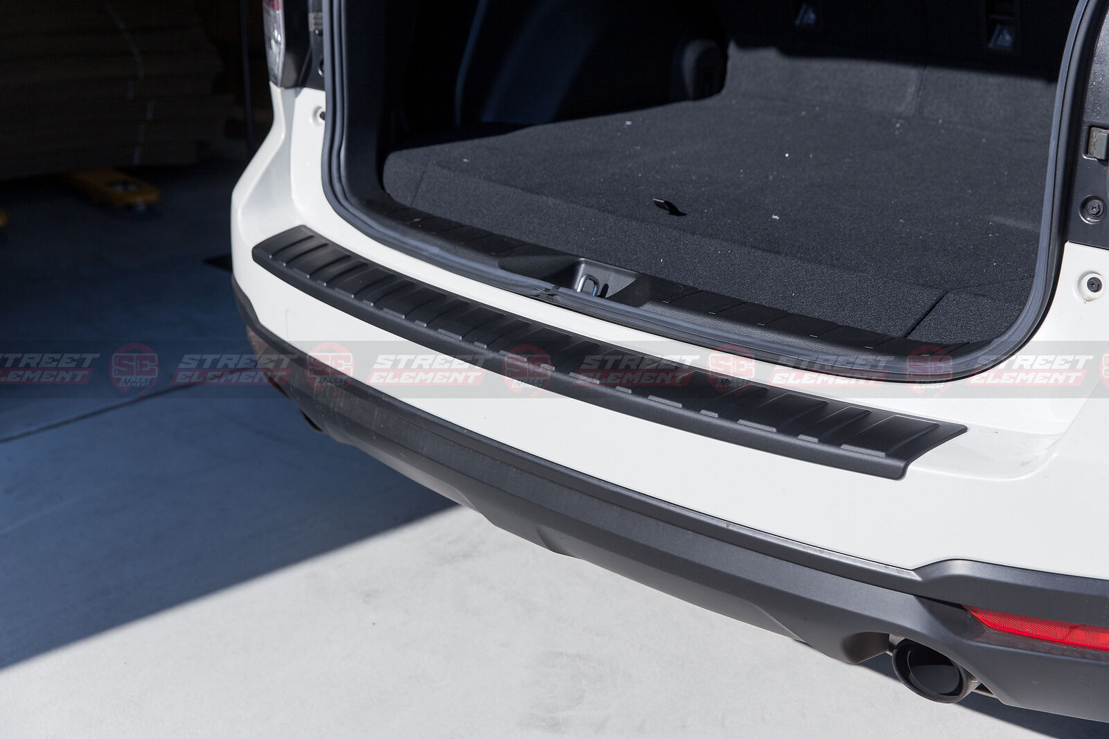 Protective Rear Cargo Panel/Step Panel For Subaru Forester 2013-2018 SJ SUV