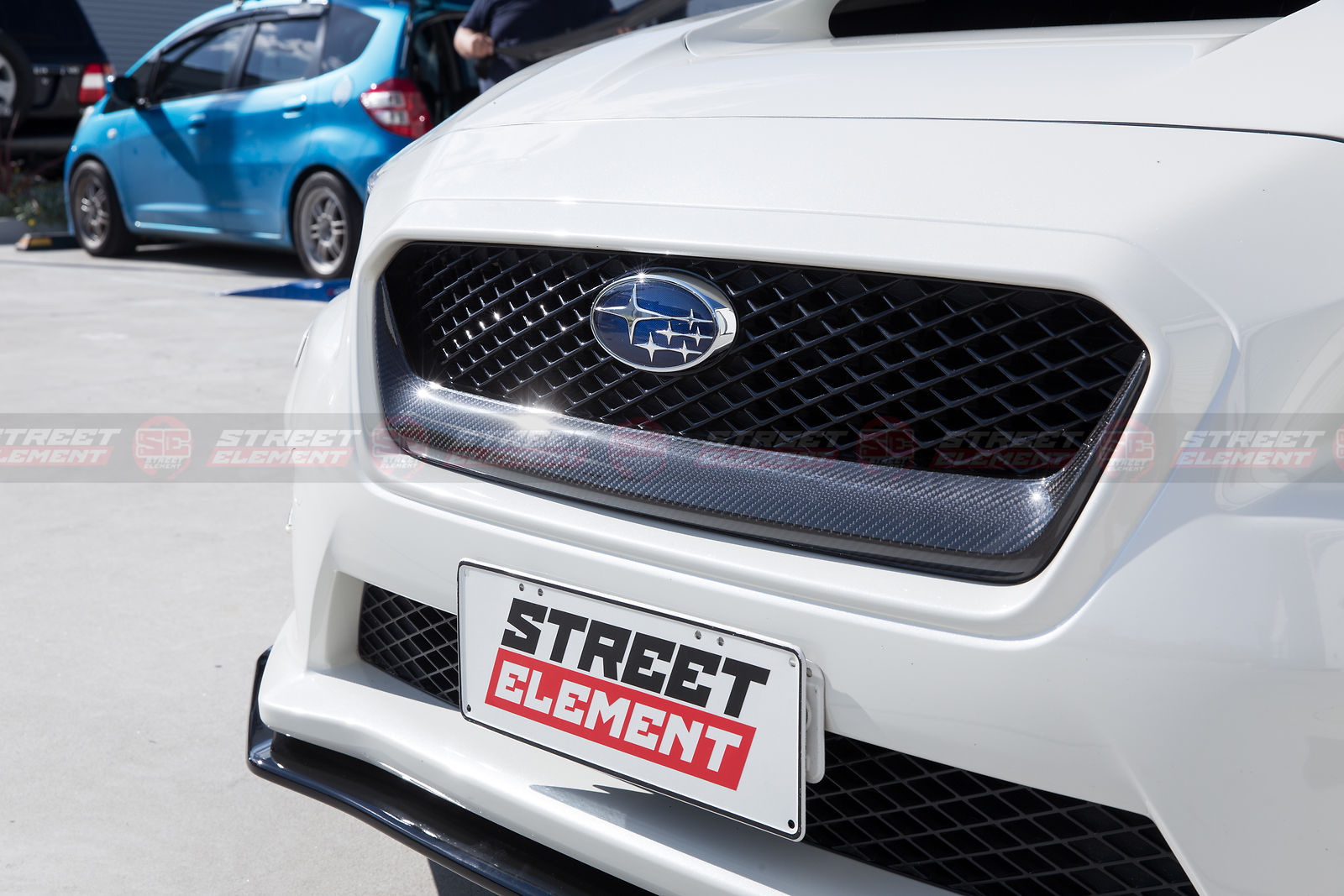 Dry Carbon Fiber Front Grille Cover For MY14-17 Subaru WRX Premium / STI (CF)