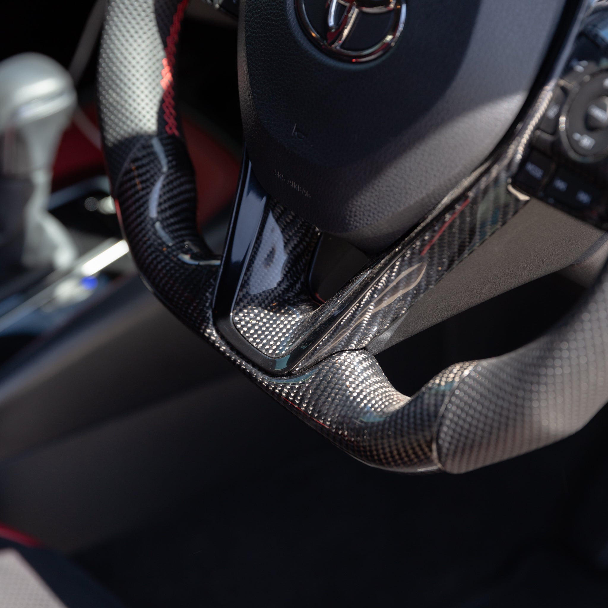 STREET ELEMENT D-Spec Steering Wheel For 2018+ Toyota Corolla E210 [Carbon Fibre]