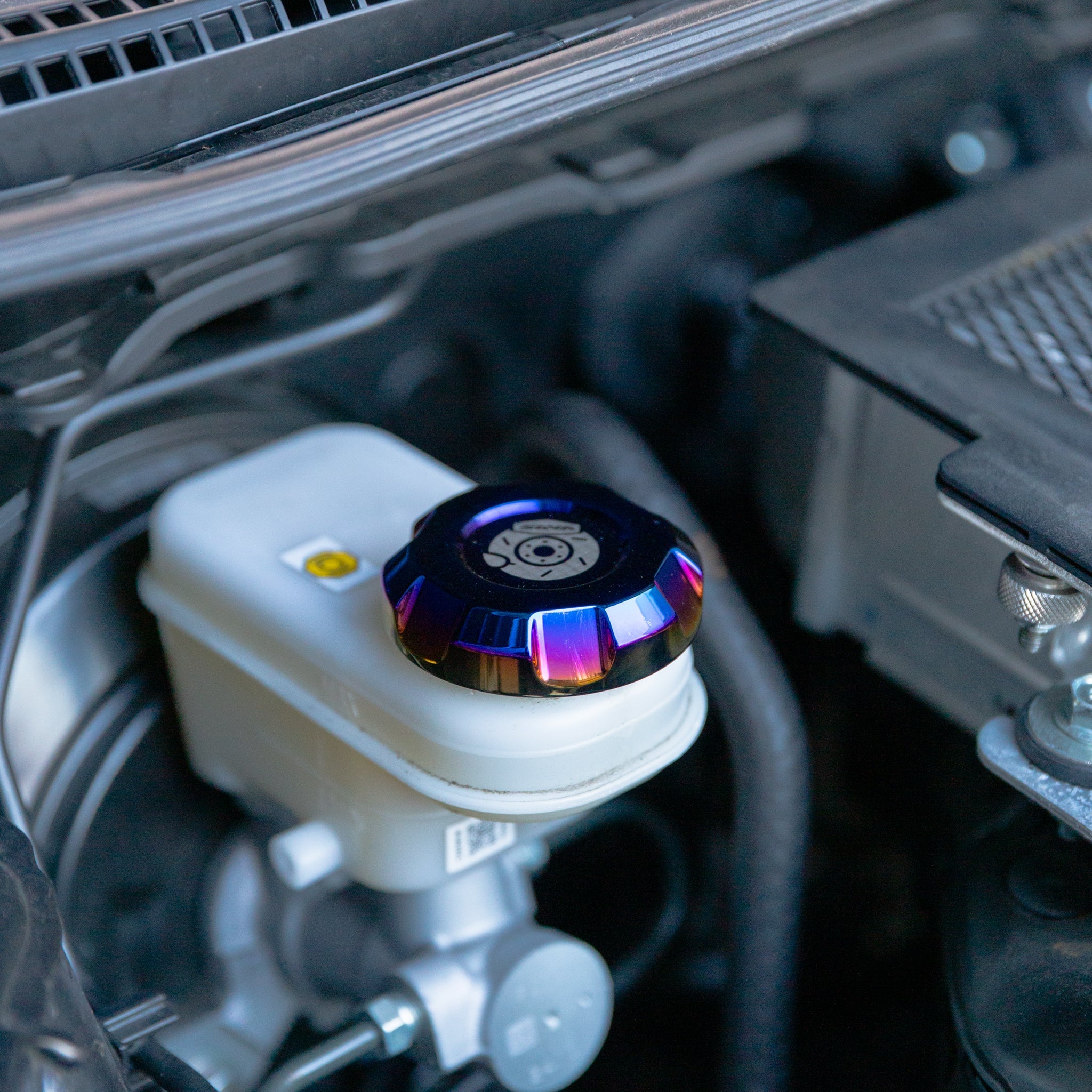 SUYA Car Supplies - Engine Bay - Oil Caps (Titanium) for Subaru BRZ / Levorg / WRX & Other Models