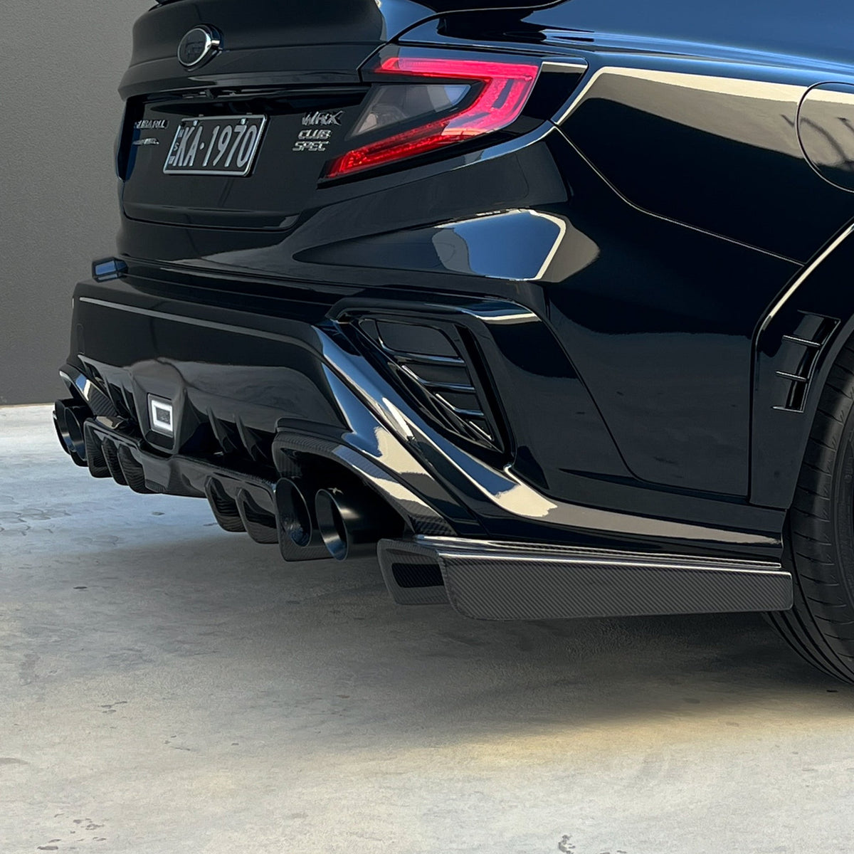 Vb Wrx Rear Diffuser Red DMAKER MB-Spec Carbon Rear Spats & Diffusers Subaru WRX VB | DMAKER