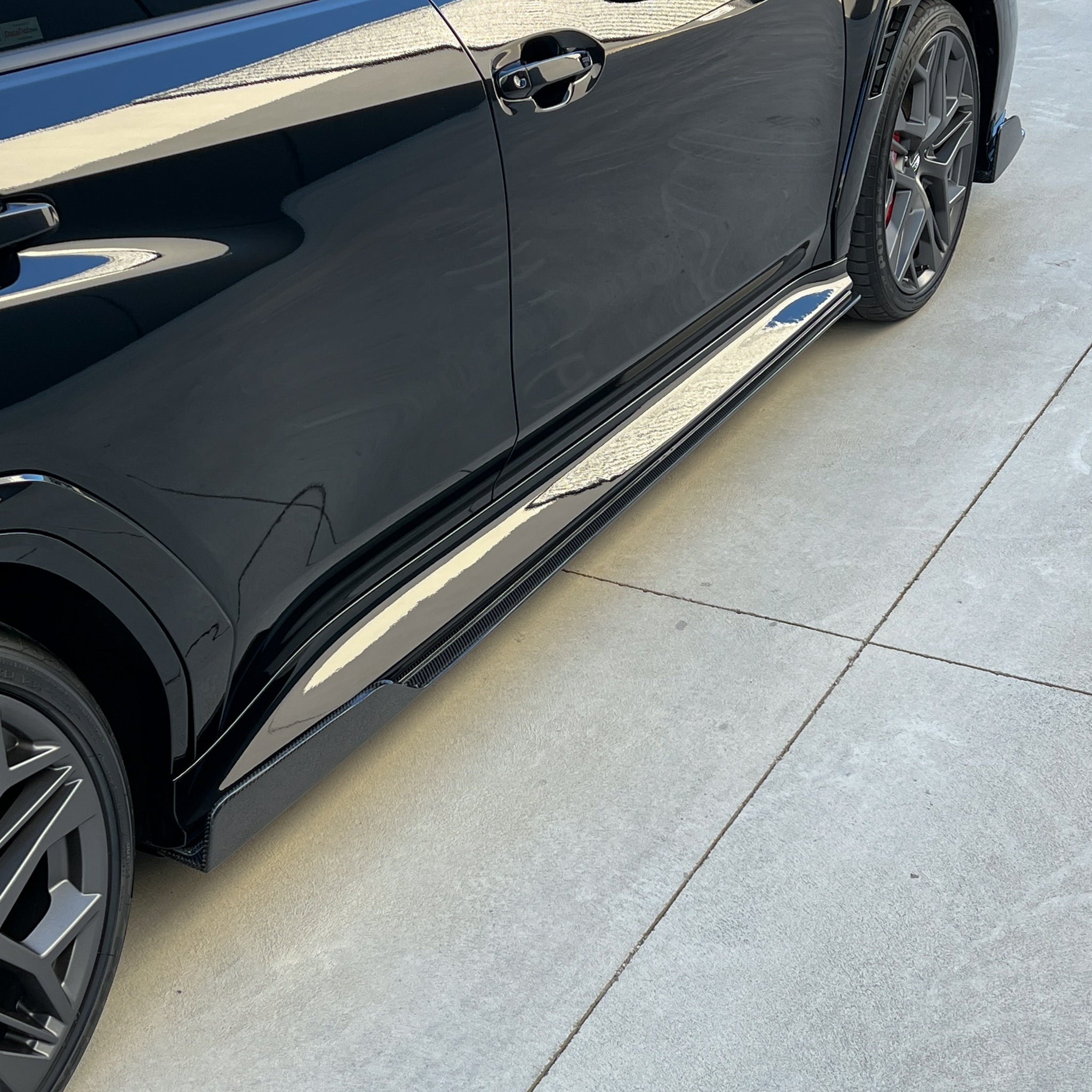 DMAKER MB-Spec Side Skirts / Under Spoilers for Subaru WRX (VB) 2022-2025 [Carbon Fibre]