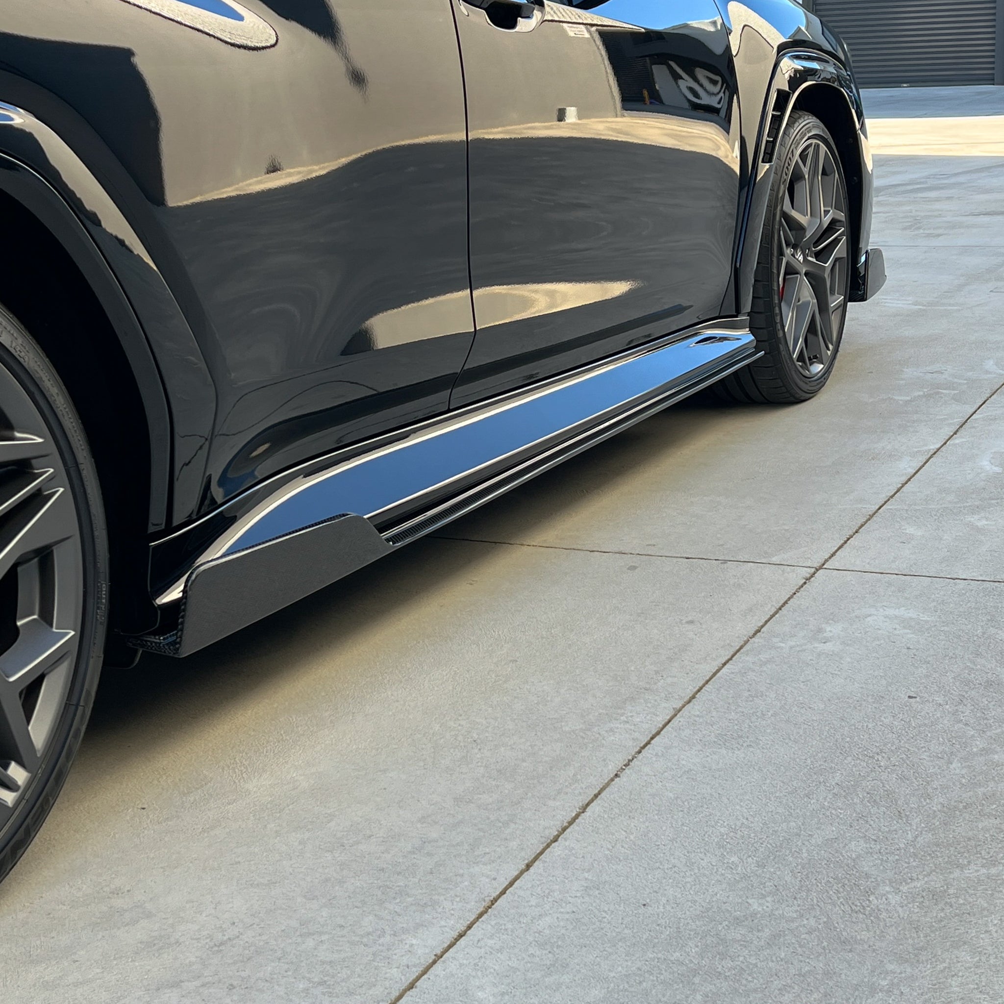 DMAKER MB-Spec Side Skirts / Under Spoilers for Subaru WRX (VB) 2022-2025 [Carbon Fibre]