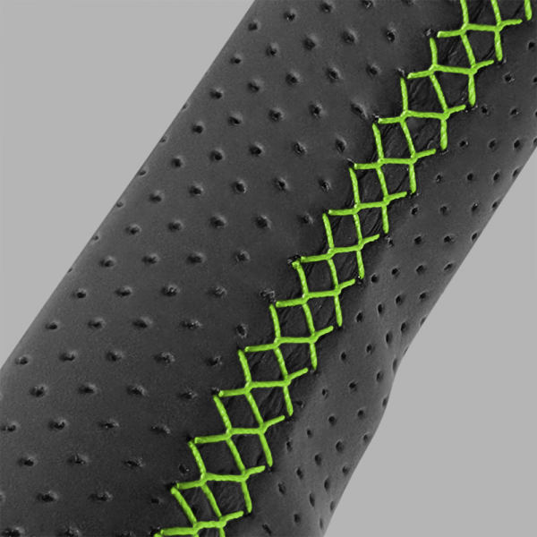CEEHOR Steering Wheel Customisation Option – Coloured Stitching