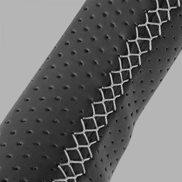 CEEHOR Steering Wheel Customisation Option – Coloured Stitching