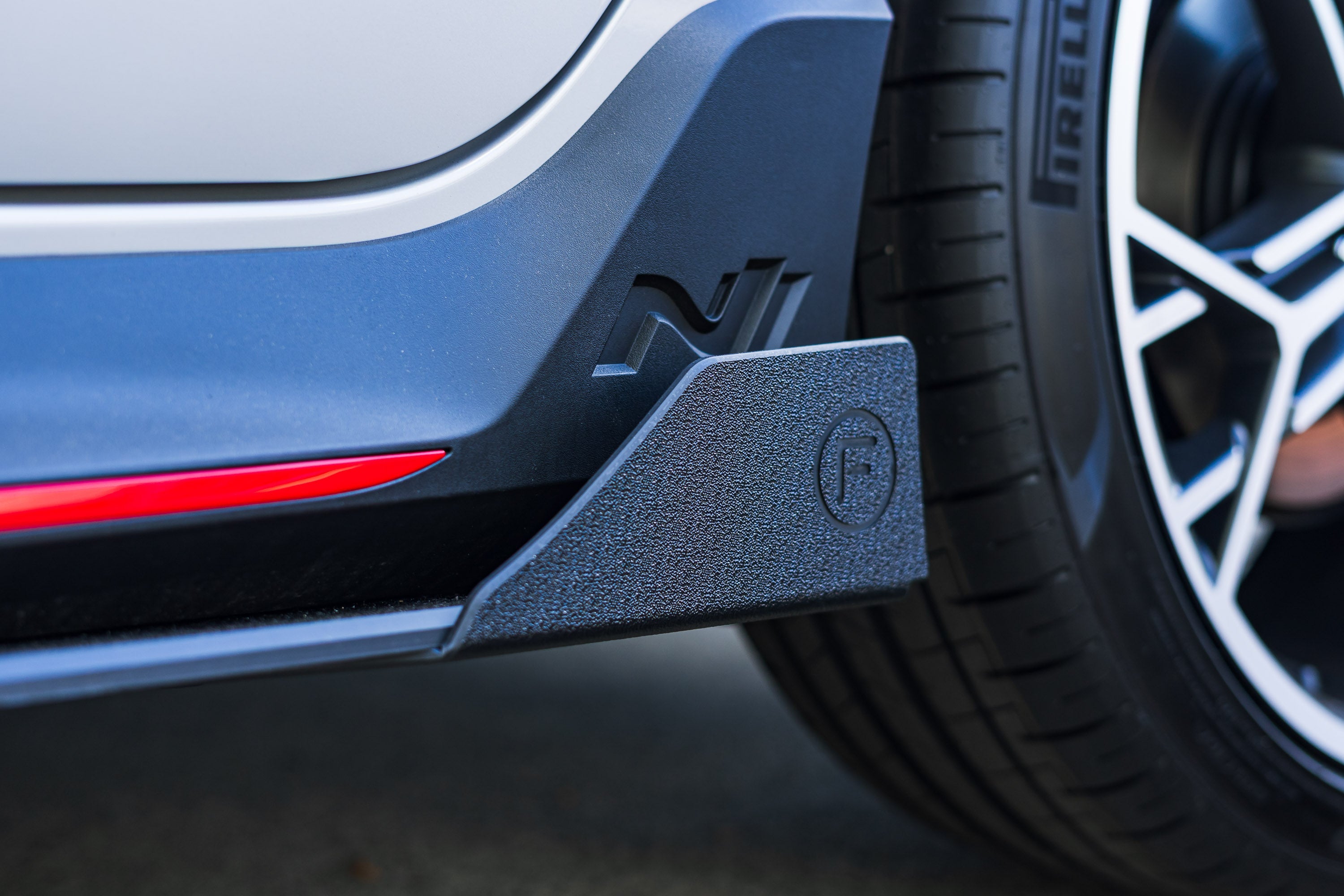 EX-DISPLAY - i20 N BC3 Pre-Facelift / Facelift - Side Skirt Splitters (Pair) - GLOSS BLACK