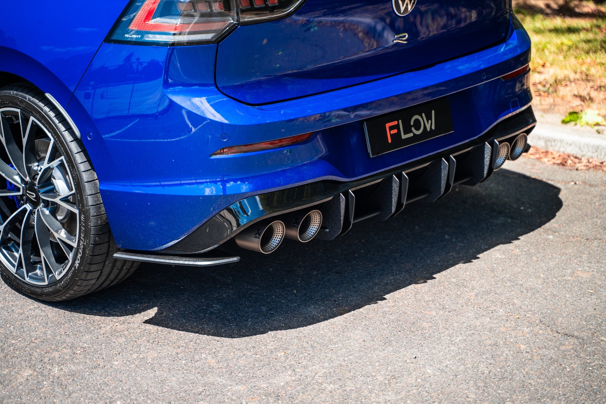 MK8.5 Golf R Flow-Lock Rear Diffuser