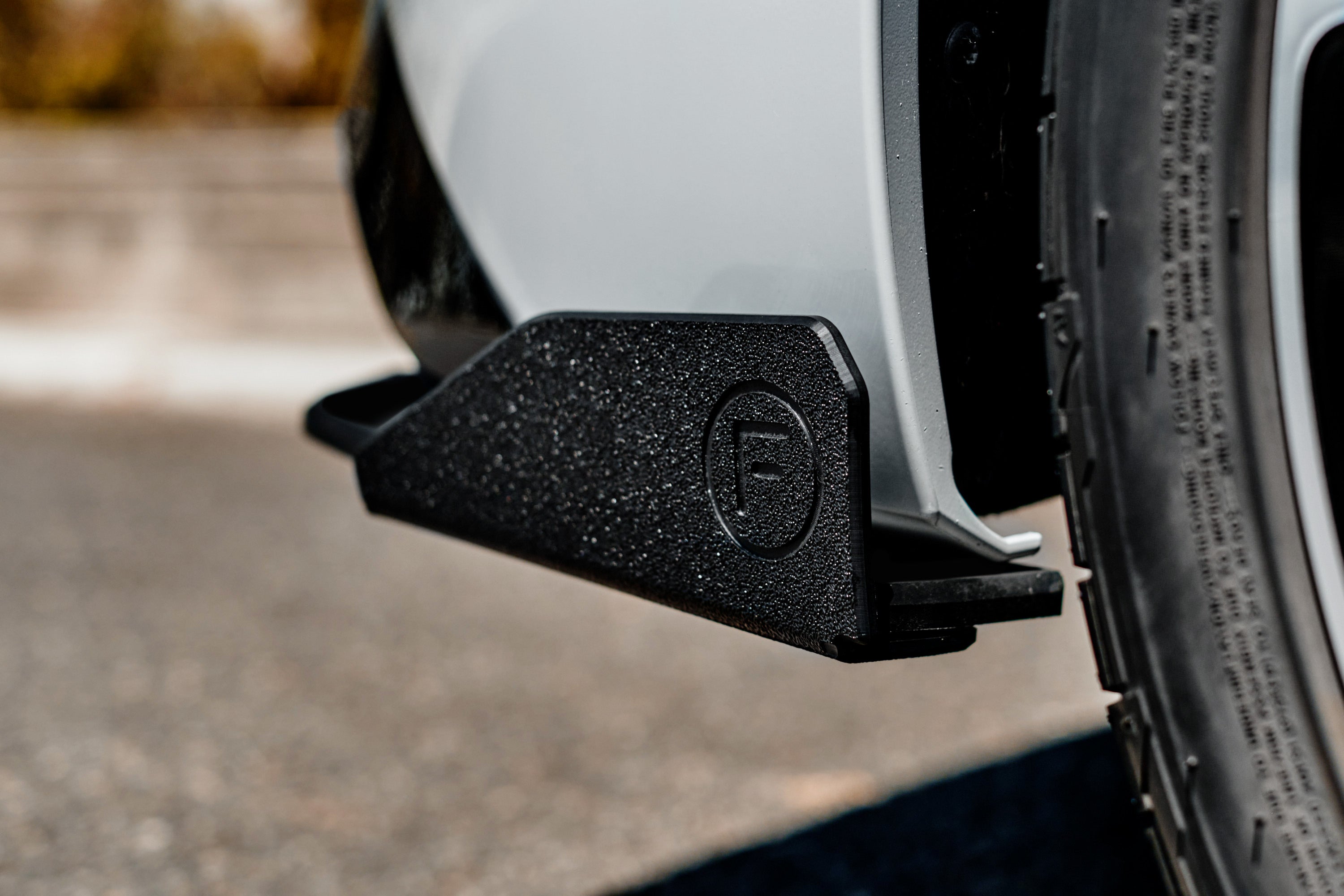EX-DISPLAY - MK8 Golf R Rear Spats (Pair) - GLOSS BLACK