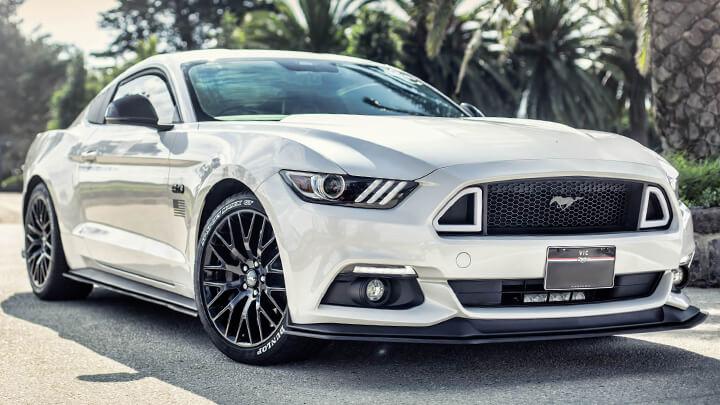 White Mustang S550 FM Front Lip/Side Splitters & Rear Diffuser