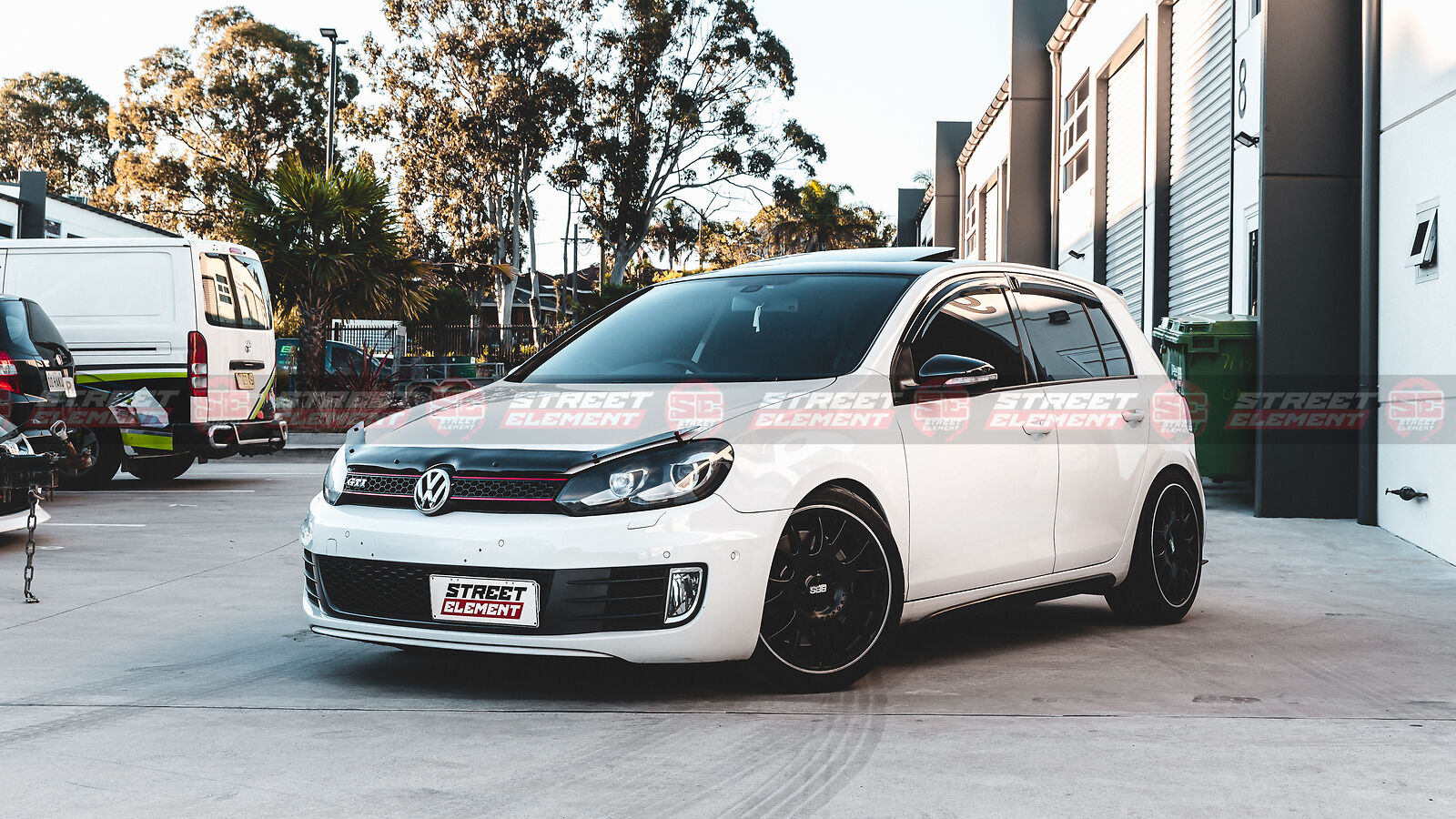 VW Golf MK6 TSI GTI R 2009-2012 Tinted Bonnet Protectors/Guards (STANDARD)