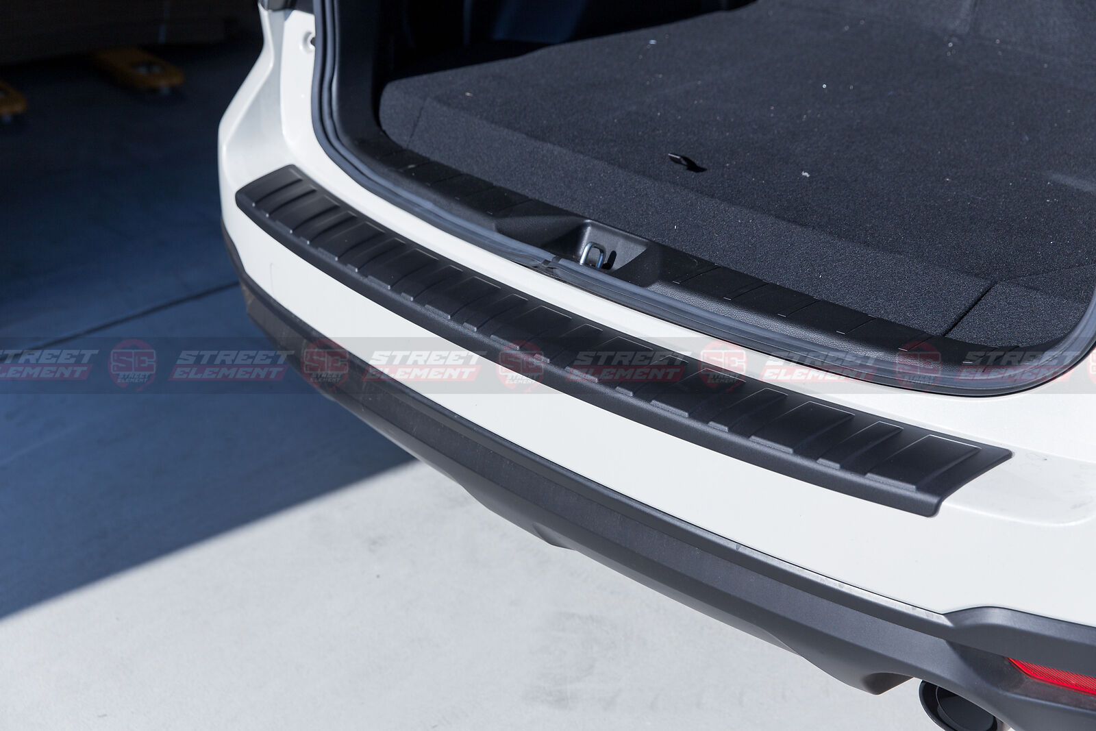 Protective Rear Cargo Panel/Step Panel For Subaru Forester 2013-2018 SJ SUV
