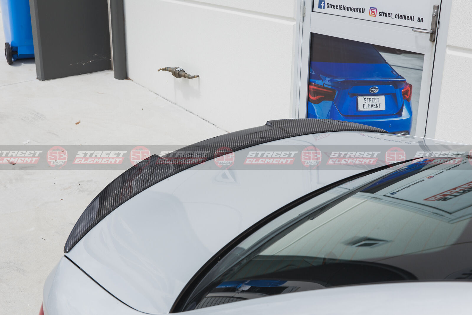 M4 Style Trunk Spoiler For 2004-2013 BMW E82 1-Series & 1M Coupe (CARBON FIBRE)